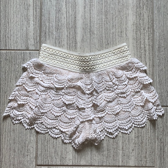 Jolt Pants - Cream Crochet Shorts Jolt Pants - Cream Crochet Shorts